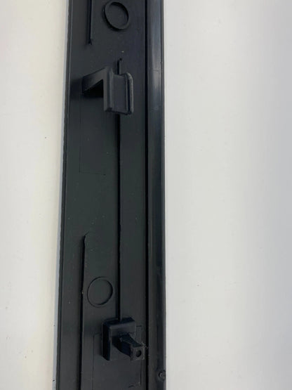 2011-2014 VOLKSWAGEN JETTA REAR RIGHT SIDE DOOR PANEL TRIM MOLDING 5C6-867-450