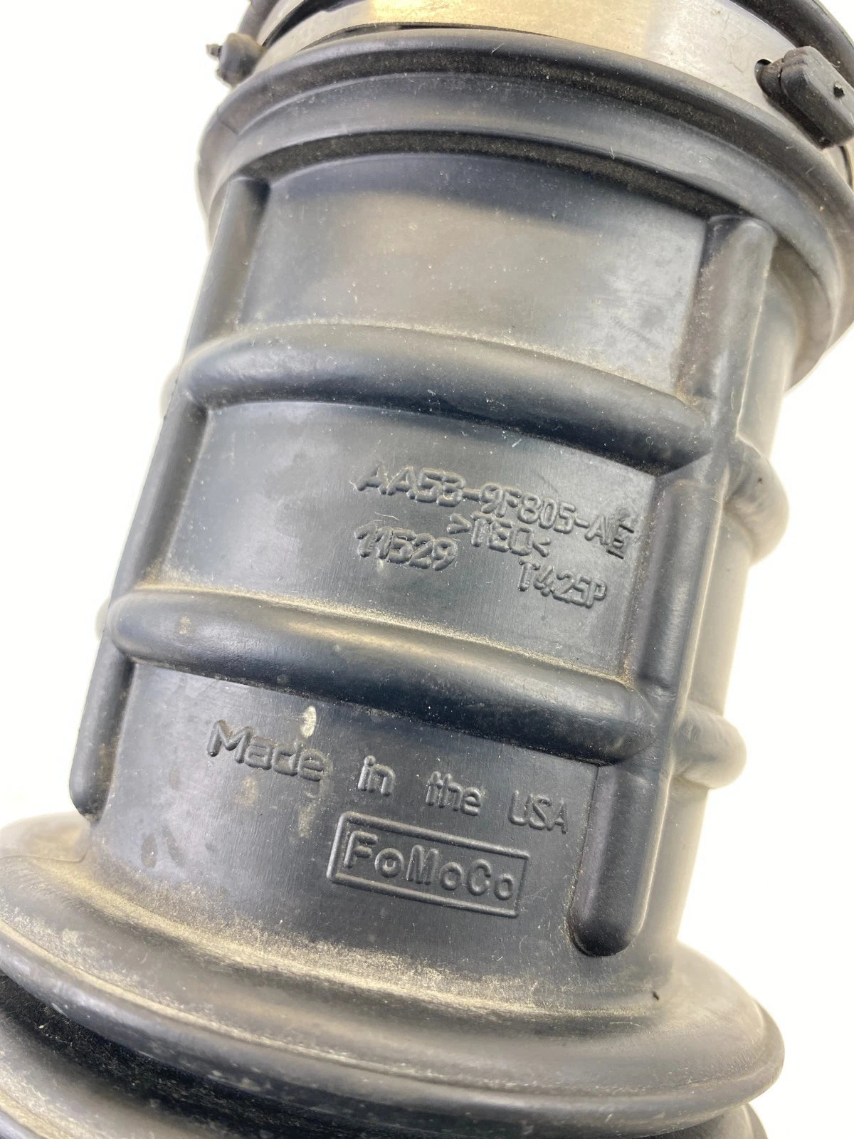 2010-2019 FORD TAURUS 3.5L A/T AIR CLEANER INTAKE HOSE DUCT AA53-9F805-AE OEM