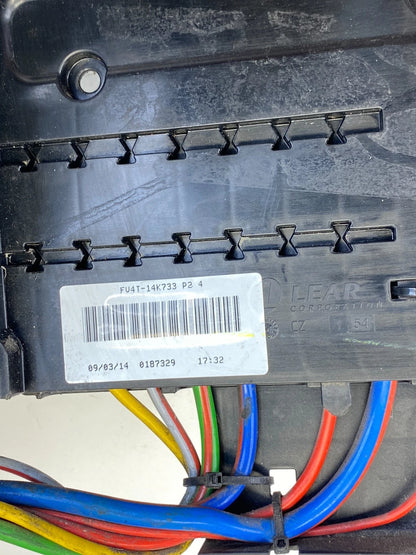 2013-2016 FORD ESCAPE 1.6L ENGINE FUSE BOX BATTERY JUNCTION BOX OEM AV6T14A067AD