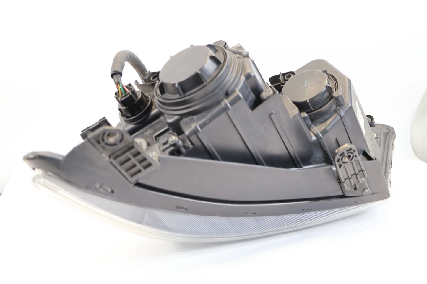 2014 2015 KIA SORENTO RIGHT PASSENGER HEADLIGHT LAMP HALOGEN LED 921021U600 OEM