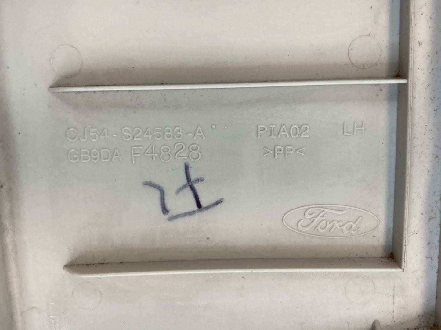 2013-2016 FORD ESCAPE FRONT LEFT UPPER B PILLAR COVER TRIM PANEL CJ54-S24583-A