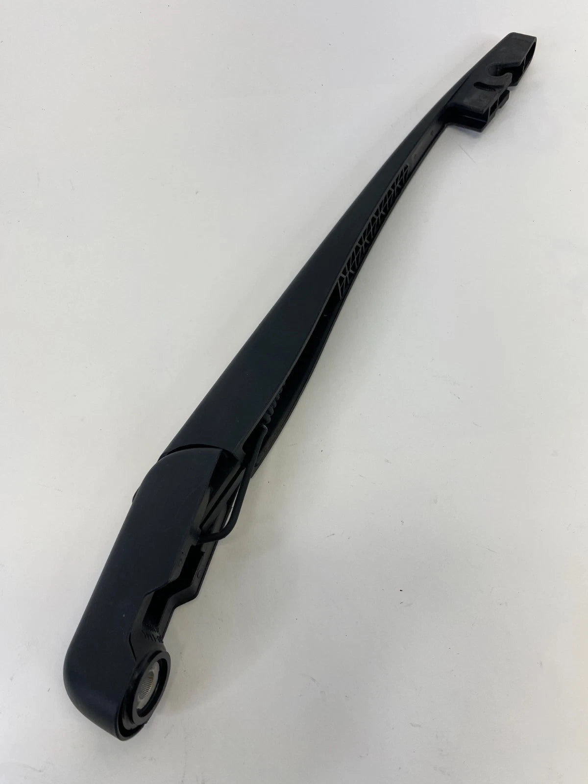 2003-2008 HONDA PILOT REAR BACK WINDSHIELD WIPER ARM OEM