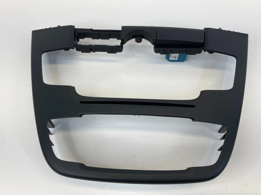 2011-2013 BUICK REGAL CENTER DASH RADIO & CLIMATE CONTROL TRIM BEZEL 13273253