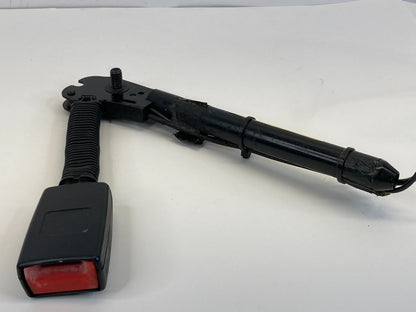 2008-2012 Land Rover LR2 Front Left Driver Seat Belt Buckle OEM