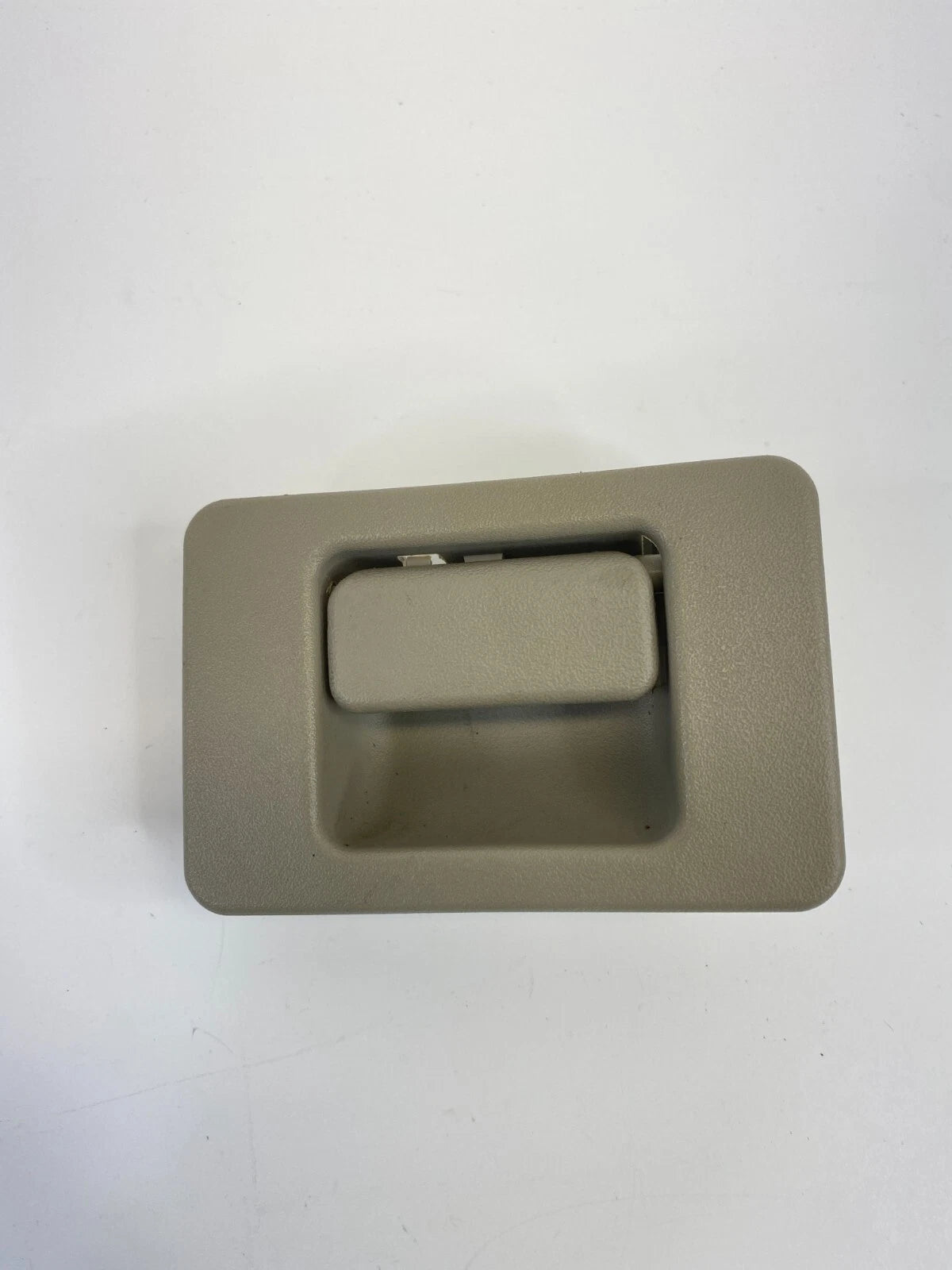2006 FORD EXPLORER GLOVE BOX LOCK LATCH HANDLE RELEASE YL2A1006004AAW OEM