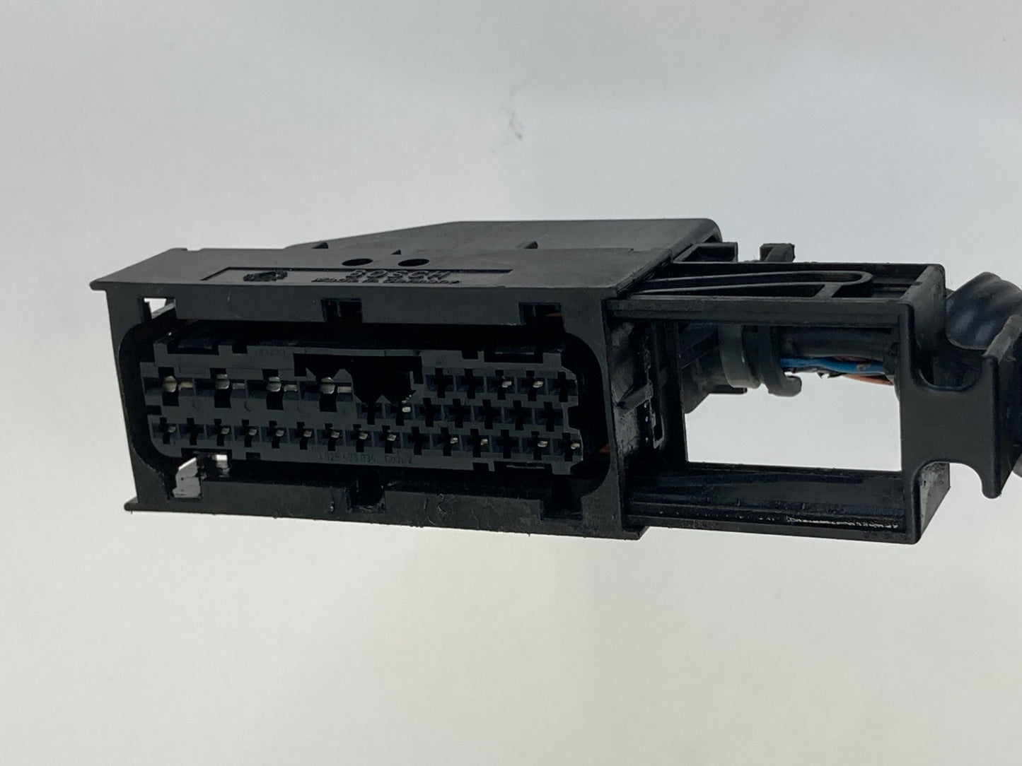 2002-2006 Nissan Altima 3.5L FWD ABS Pump Anti Lock Brake Plug Connector Relay