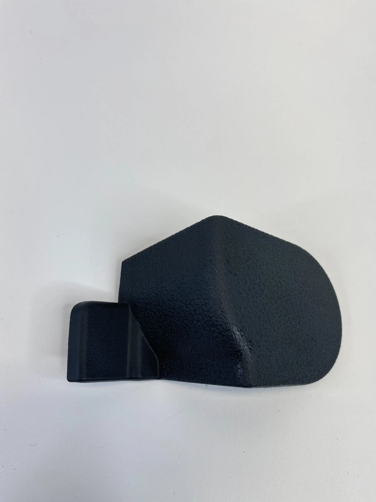 07-09 DODGE CALILBER FRONT RIGHT PASSENGER INTERIOR DOOR PANEL CAP 1BG36TRMAA