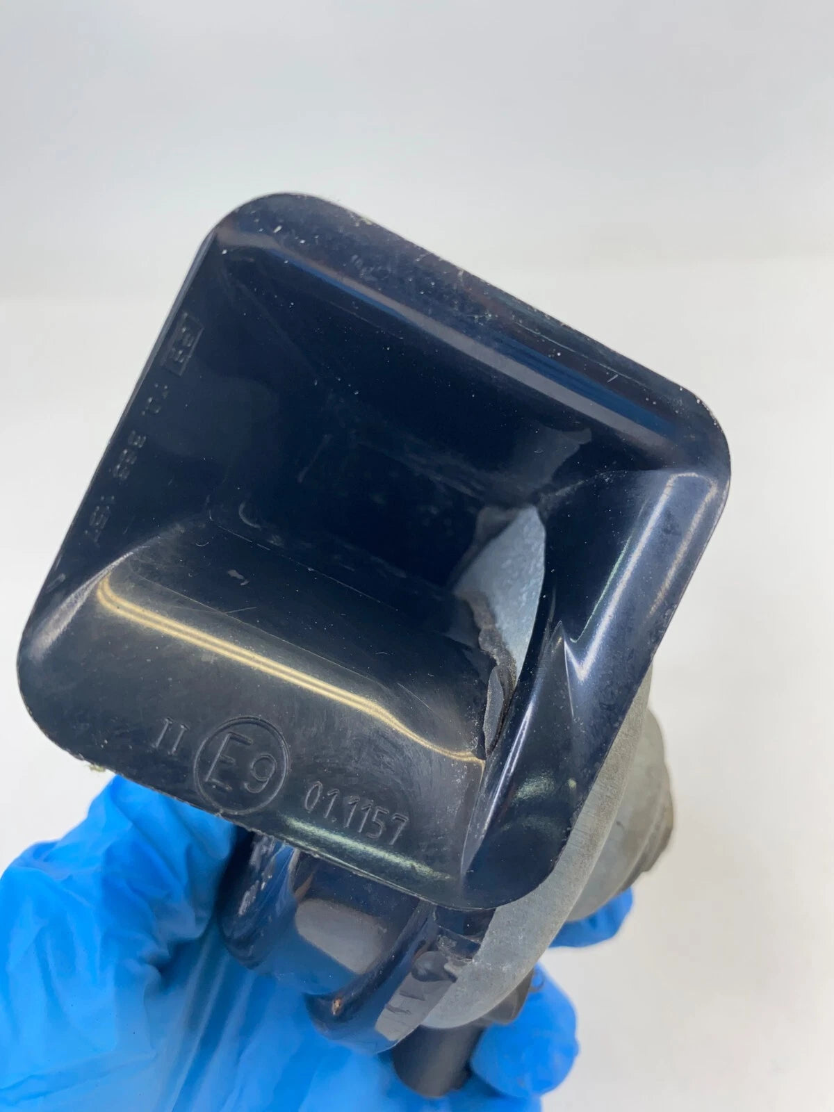 2004 2005 2006 BMW X3 LOW TONE NOTE PITCH SIGNAL HORN ALARM E9011157 OEM