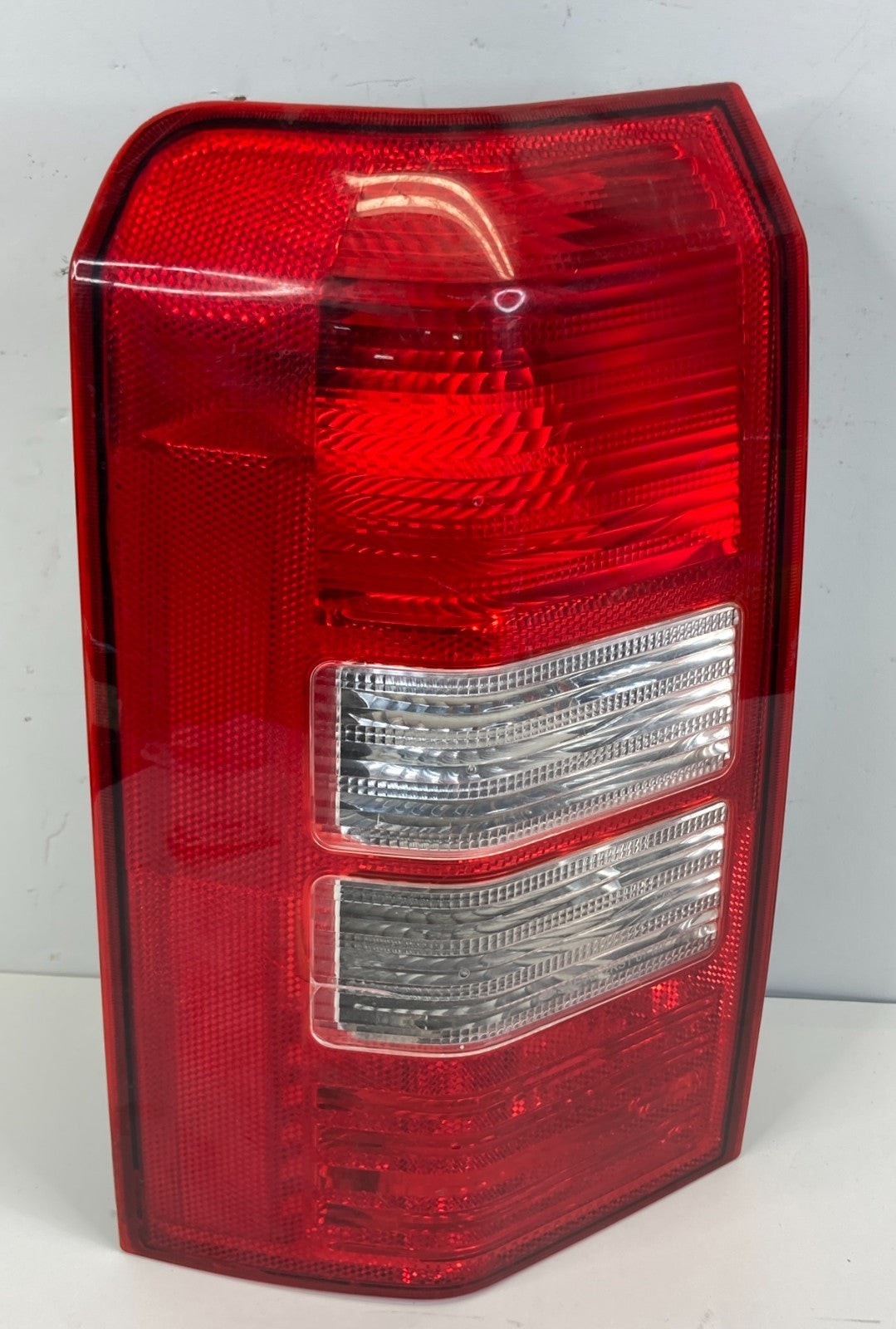 2008-2017 Jeep Patriot Left Driver Tail Light Taillight Taillamp Lamp OEM