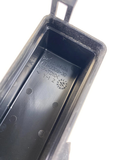 2012-2019 Nissan Versa Engine 1.6L SEDAN Engine Fuse Junction Box 24372-1HK0A