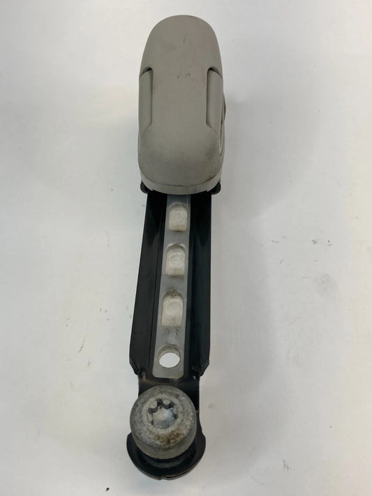 2008-2010 CHRYSLER TOWN & COUNTRY FRONT LEFT SIDE SEAT BELT ADJUSTER HEIGHT OEM