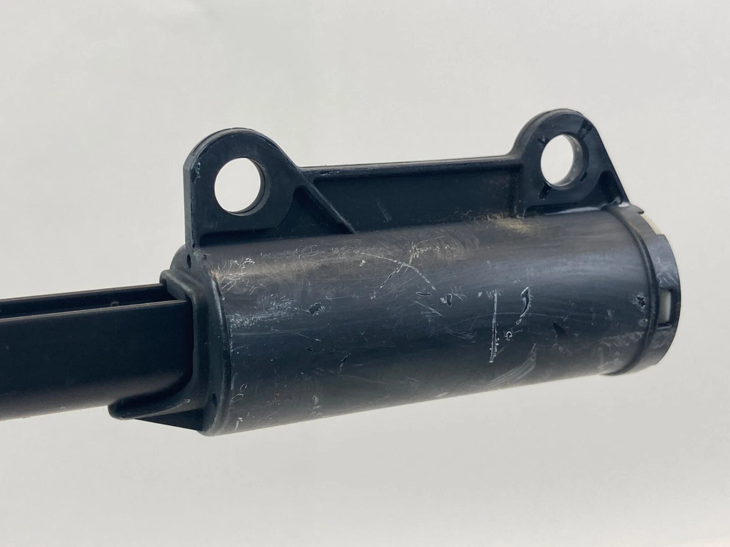 2012 13 14 15 16 17 2018 FORD FOCUS GLOVE BOX STORAGE DAMPER SUPPORT OEM