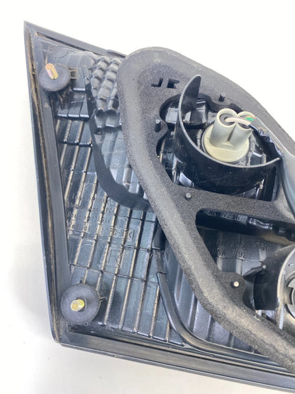 02 03 Lexus ES300 Rear Right Side Trunk Lid Inner Tail Light Taillight Lamp OEM