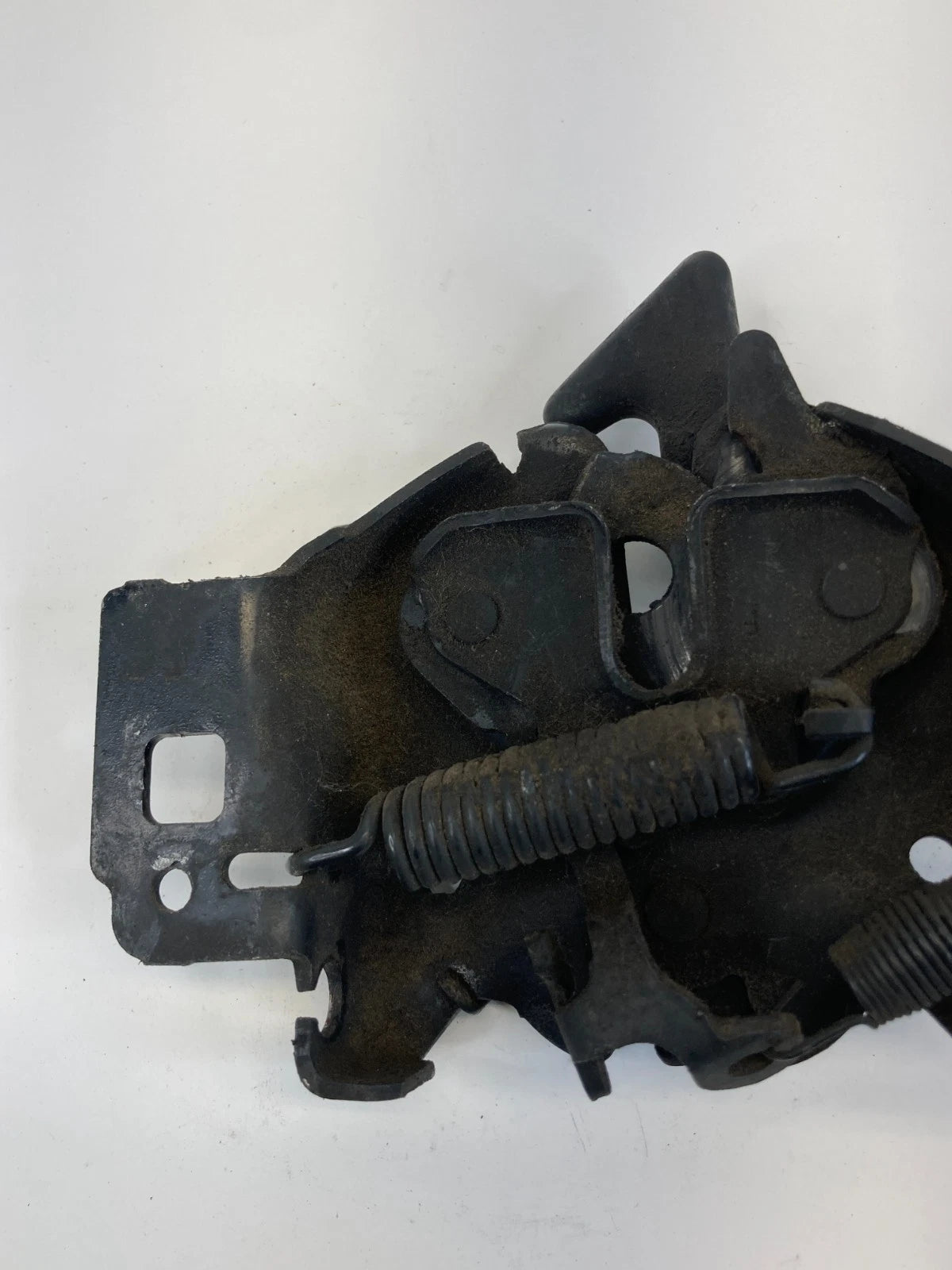 1998-2006 Lincoln Navigator Hood Lock Latch Release Actuator OEM