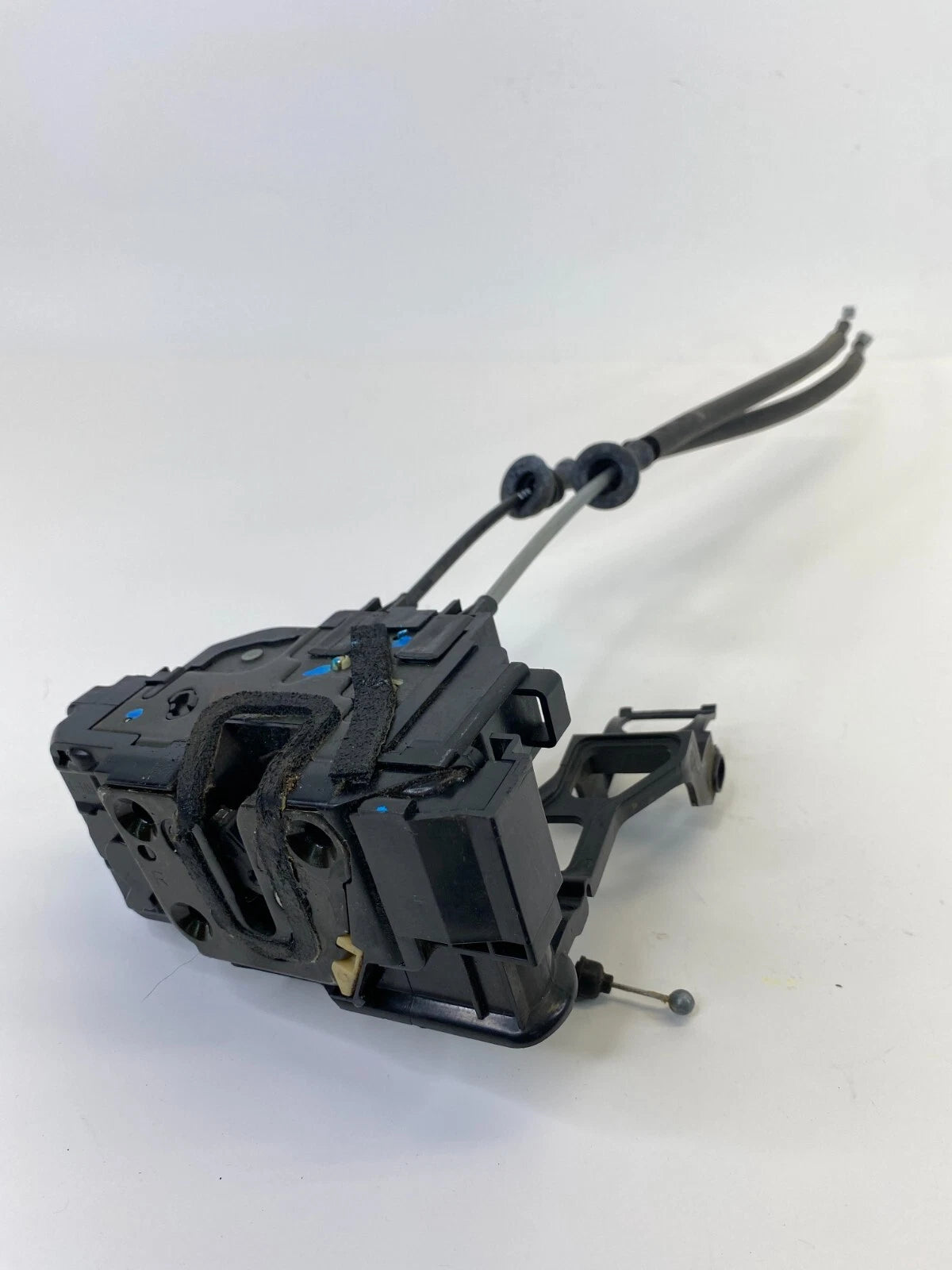 2006-2009 HYUNDAI SANTA FE FRONT RIGHT SIDE DOOR LOCK LATCH ACTUATOR C60755A OEM