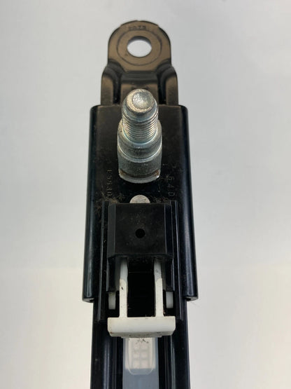 2006-2015 LEXUS IS250 FRONT RIGHT SIDE SEAT BELT HEIGHT ADJUSTER E563003 OEM