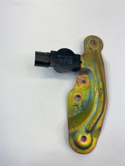 2003-2006 SUBARU BAJA FRONT LEFT DOOR BUZZER KEY LESS ENTRY W BRACKET 88021AE020