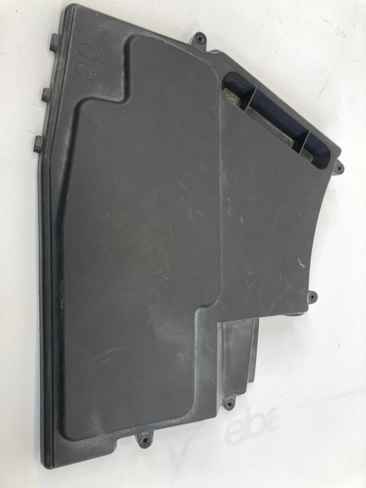 2004-2007 BMW 530I ENGINE ROOM JUNCTION FUSE BOX LID UPPER COVER 12-90-7-520-899