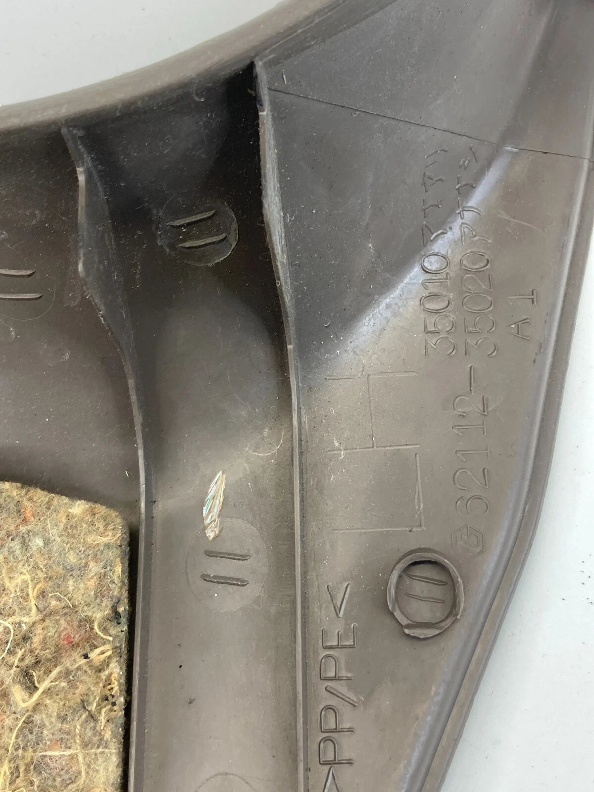 1996-2002 TOYOTA 4RUNNER FRONT LEFT DRIVER KICK PANEL COVER TRIM 62112-35020 OEM