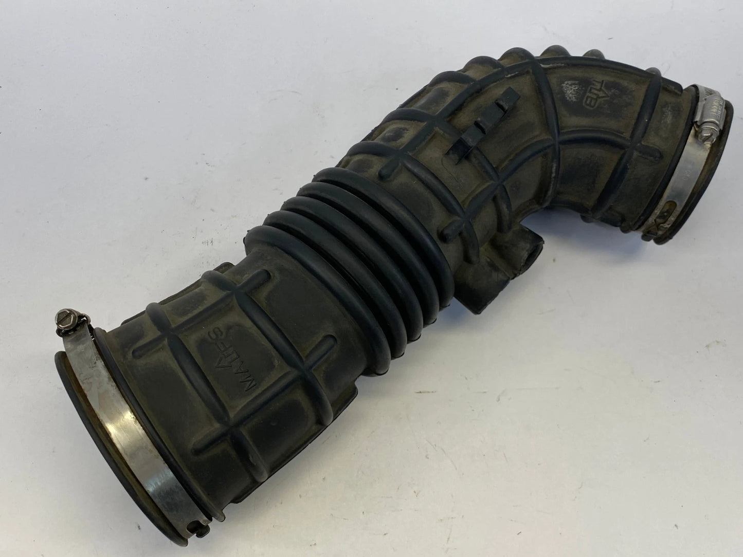 2002-2005 FORD EXPLORER 4.6L V8 INTAKE AIR CLEANER HOSE OEM 2L2U-9R504-0B