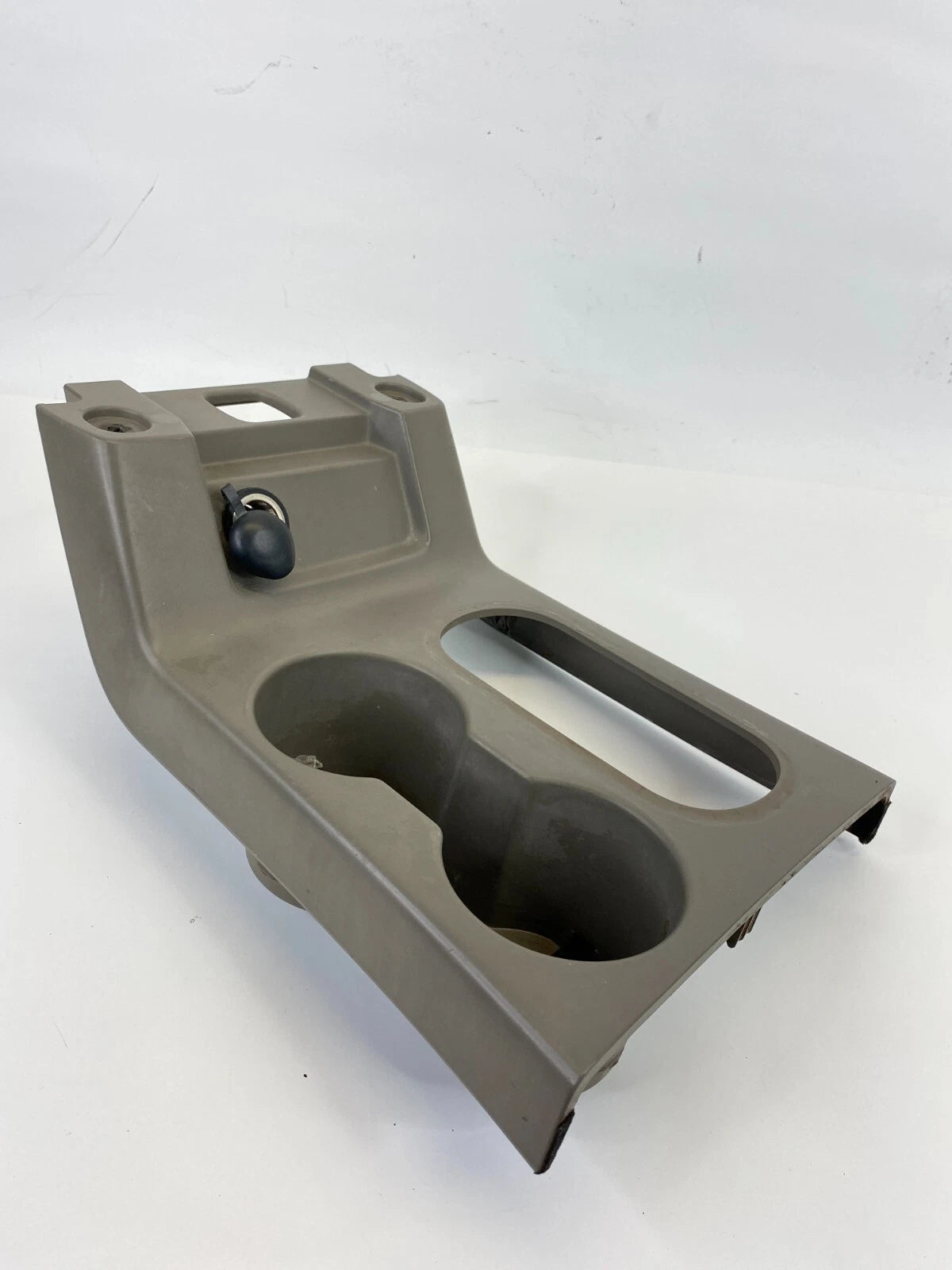 2006 FORD EXPLORE CENTER CONSOLE CUP HOLDER TRIM PANEL & POWER OUTLET 44ZG25971