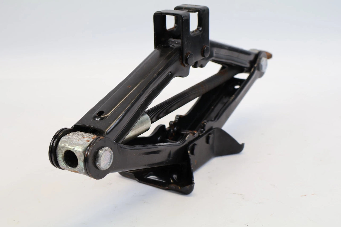 2011-2014 HYUNDAI SONATA EMERGENCY SPARE TIRE JACK & TOOL LUG WRENCH OEM