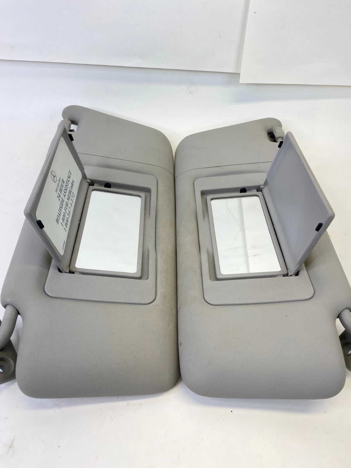 2001-2005 MERCEDES-BENZ C240 4MATIC SUNVISORS PAIR SET LEFT RIGHT GRAY OEM