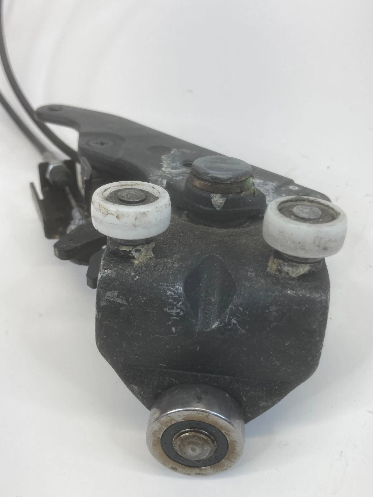 2005-2010 HONDA ODYSSEY SLIDING POWER DOOR ROLLER RAIL OEM