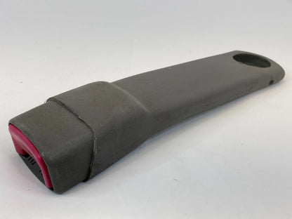 2001-2005 PONTIAC AZTEK FRONT RIGHT PASSENGER SIDE SEAT BELT BUCKLE ASSEMBLY OEM
