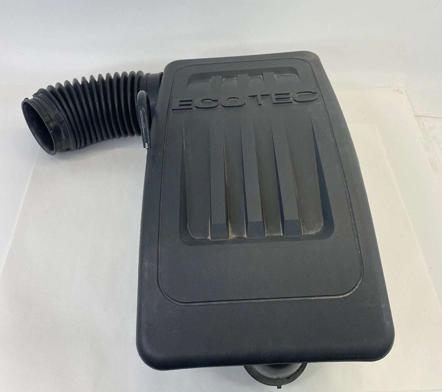 10-17 CHEVROLET EQUINOX 2.4L AIR INTAKE RESONATOR OUTLET DUCT HOSE 20920721 OEM