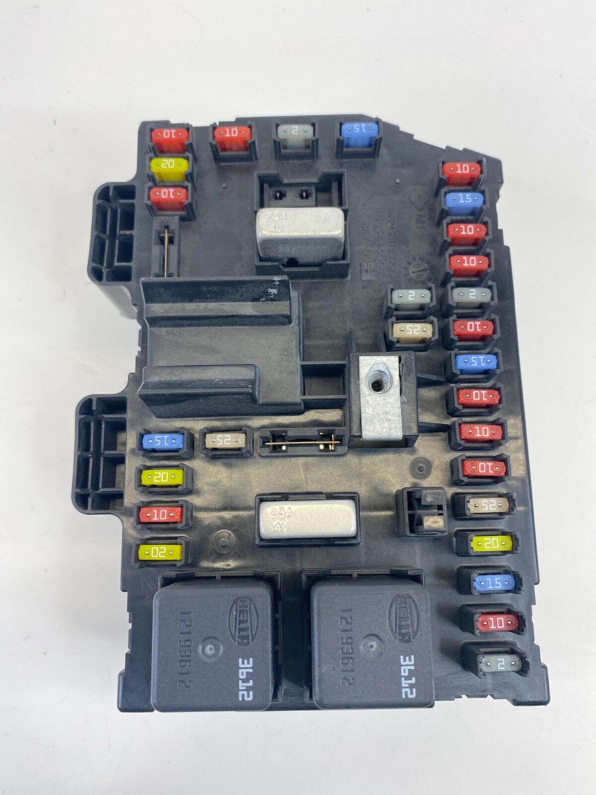 2007-2009 Suzuki XL-7 3.6L V6 24V Interior Cabin Relay Fuse Box Block 15947086