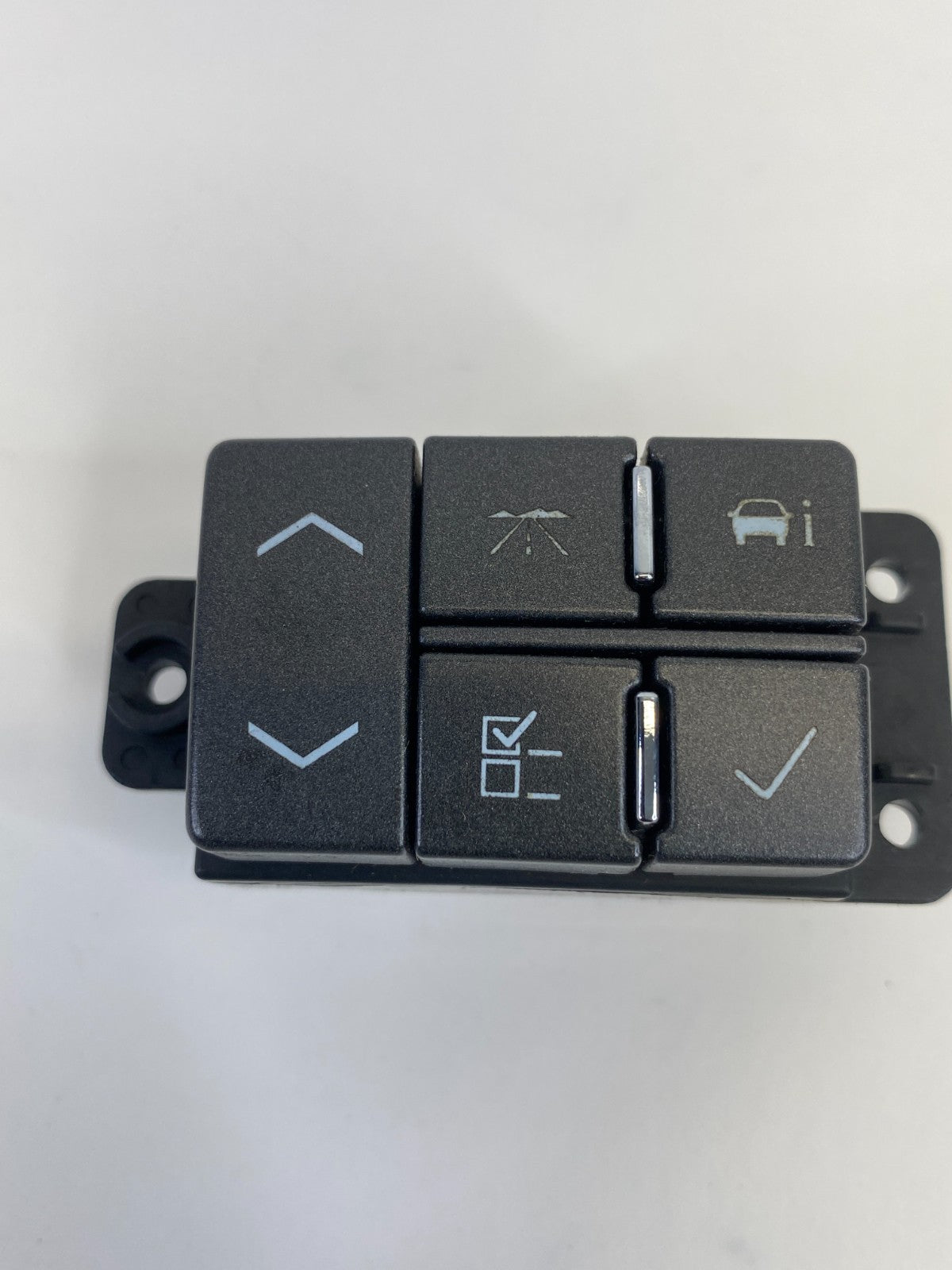 2008 2009 Cadillac SRX Dash Information Info Traction Control Switch 604-65246