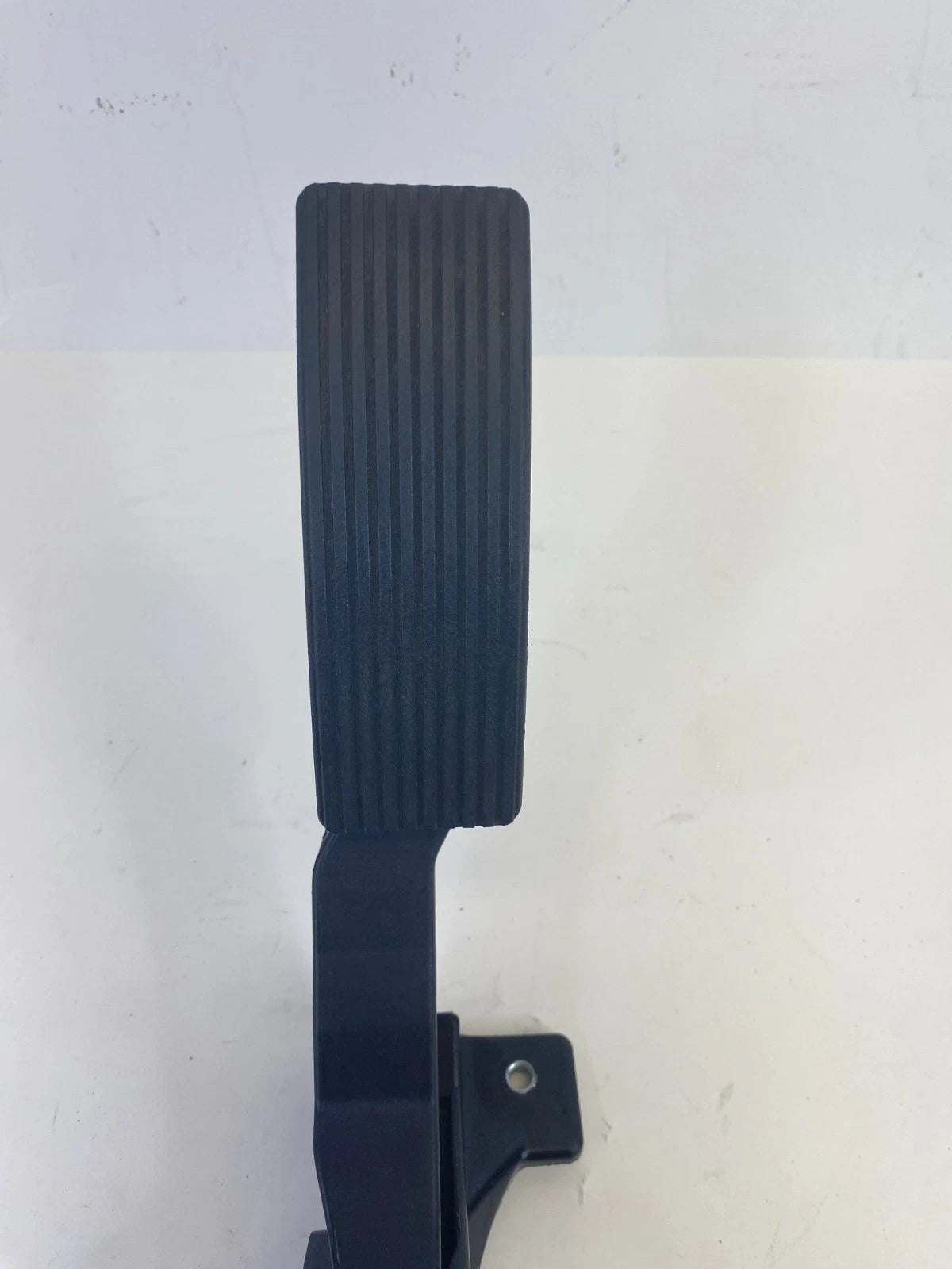 11-26 Dodge Durango 3.6L A/T Gas Pedal Accelerator Travel Sensor 52124785AD OEM