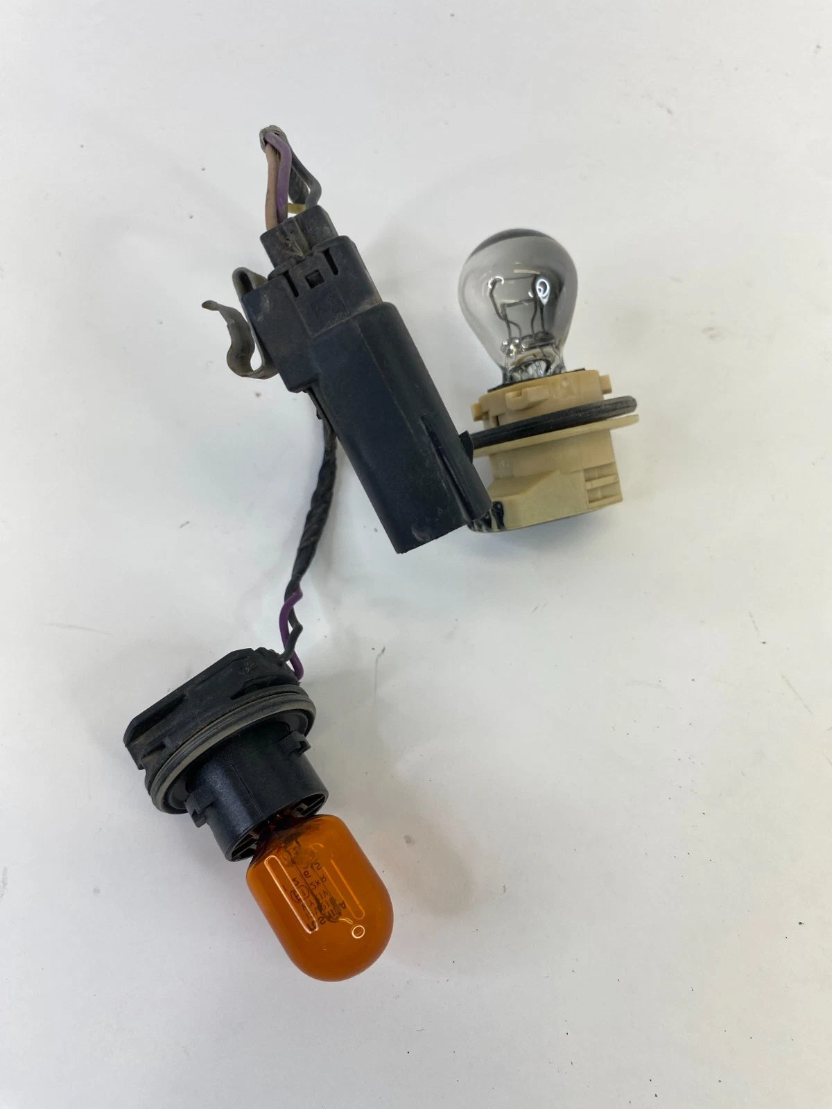 13 14 15 16 FORD ESCAPE RIGHT PASSENGER TAILLIGHT LAMP WIRE WIRING RELAY CABLE