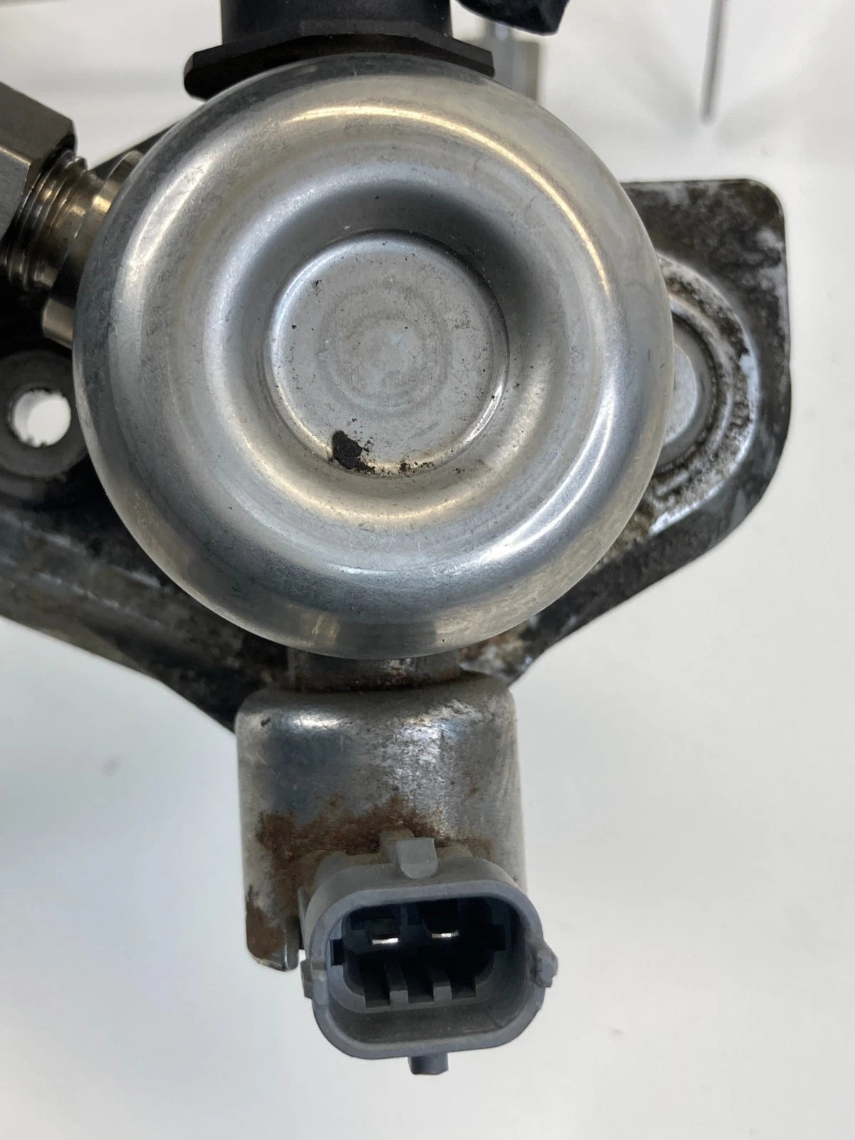 14-19 EXPLORER INTERCEPTOR UTILITY 3.5L V6 HIGH PRESSURE FUEL PUMP AA5E-9D376