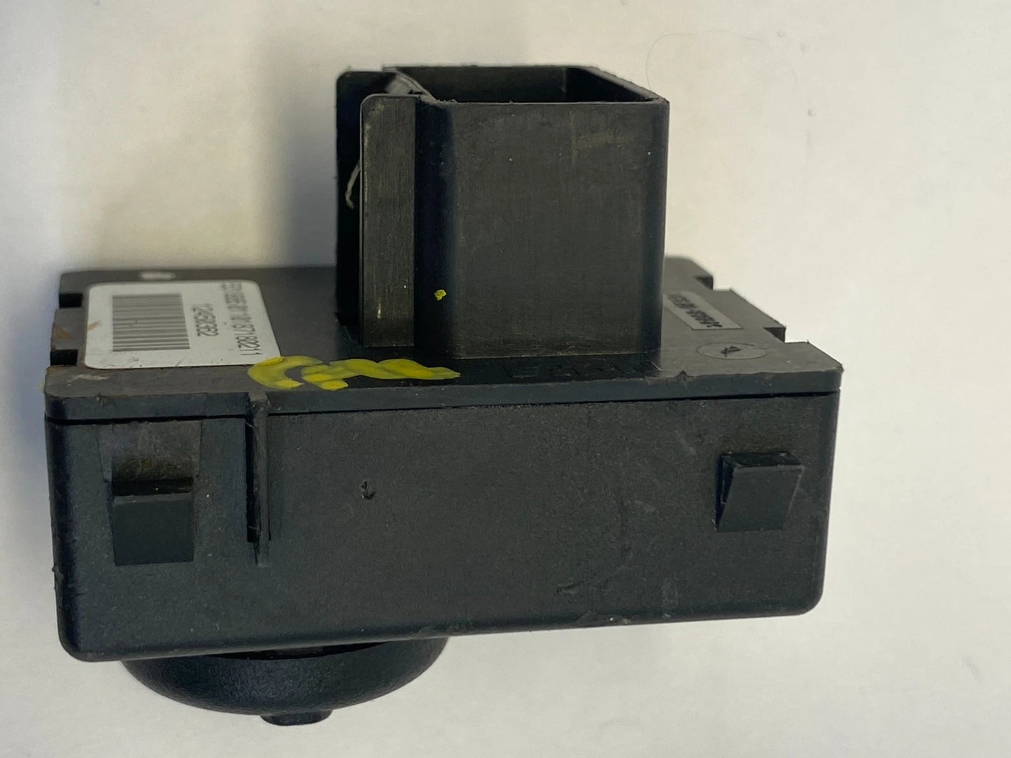 2002-2005 GMC ENVOY CHEVY TRAILBLAZER FRONT LEFT LUMBAR SEAT SWITCH 12450362 OEM