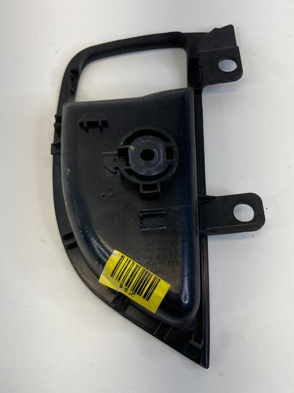 2011-2016 Hyundai Elantra Rear Right Inner Door Handle Bezel Cover 83621-MD100