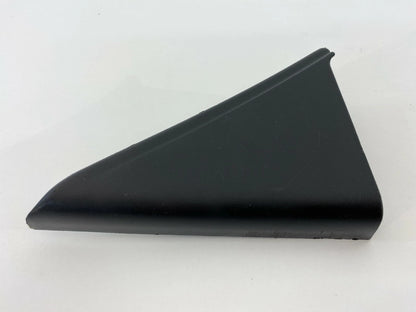 06-11 Hyundai Azera Rear Right Inner Door Delta Corner Cover Trim 83920-3L000