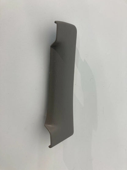2001-2006 TOYOTA SEQUOIA RIGHT SIDE B PILLAR HANDLE COVER TRIM PANEL 74637-0C010