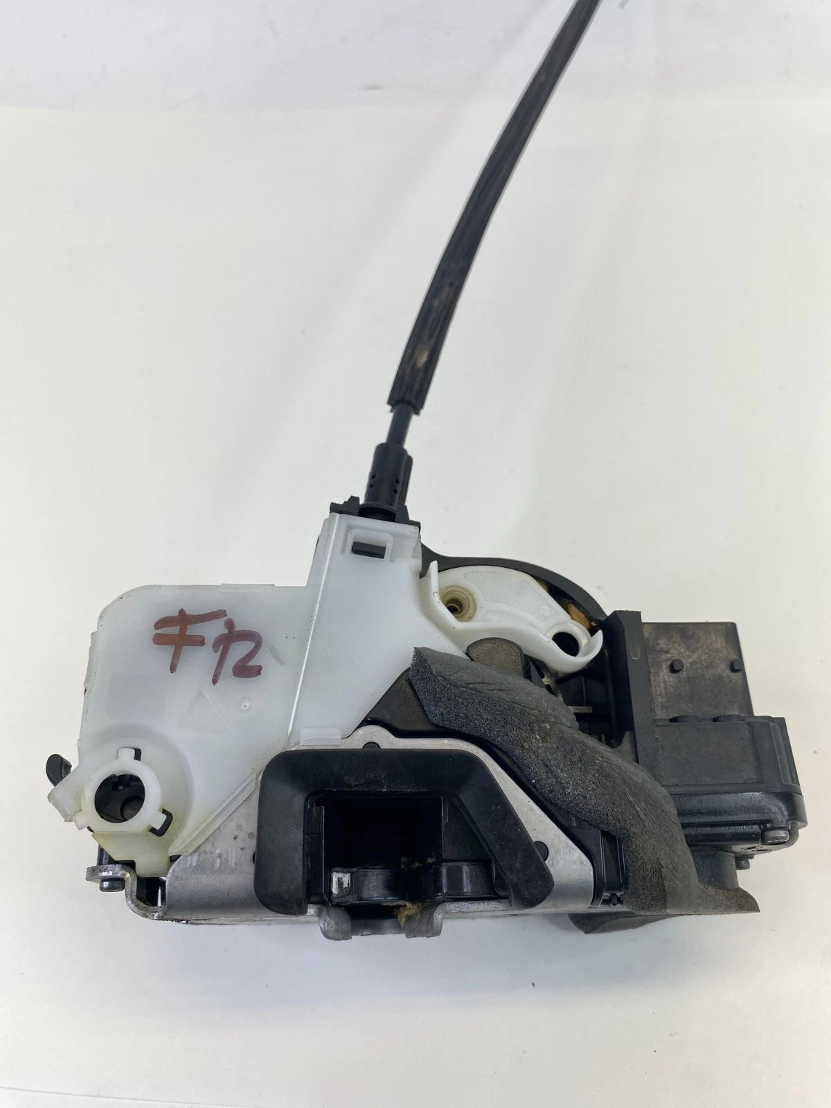 10-17 GMC TERRAIN EQUINOX FRONT RIGHT DOOR LOCK LATCH RELEASE ACTUATOR 13579523