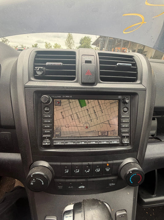 2007-2009 HONDA CR-V AM/FM RADIO RECEIVER GPS NAVIGATION DISPLAY SCREEN OEM