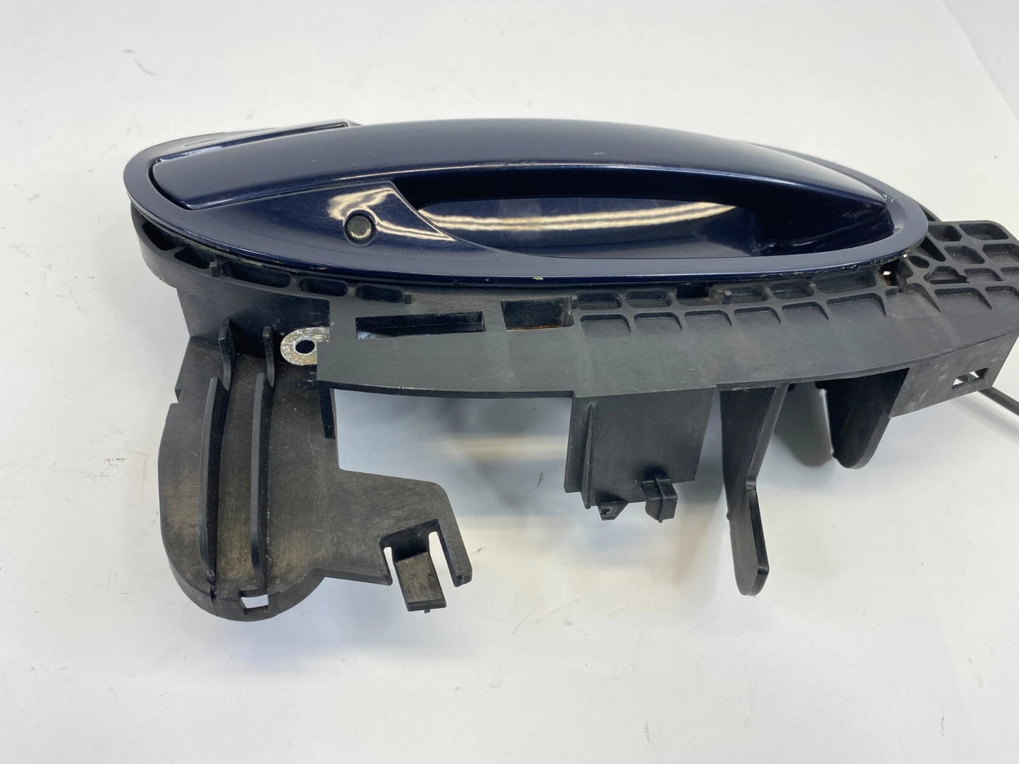 02-05 BMW 745I 745LI FRONT RIGHT PASSENGER SIDE EXTERIOR DOOR HANDLE 7013702 OEM