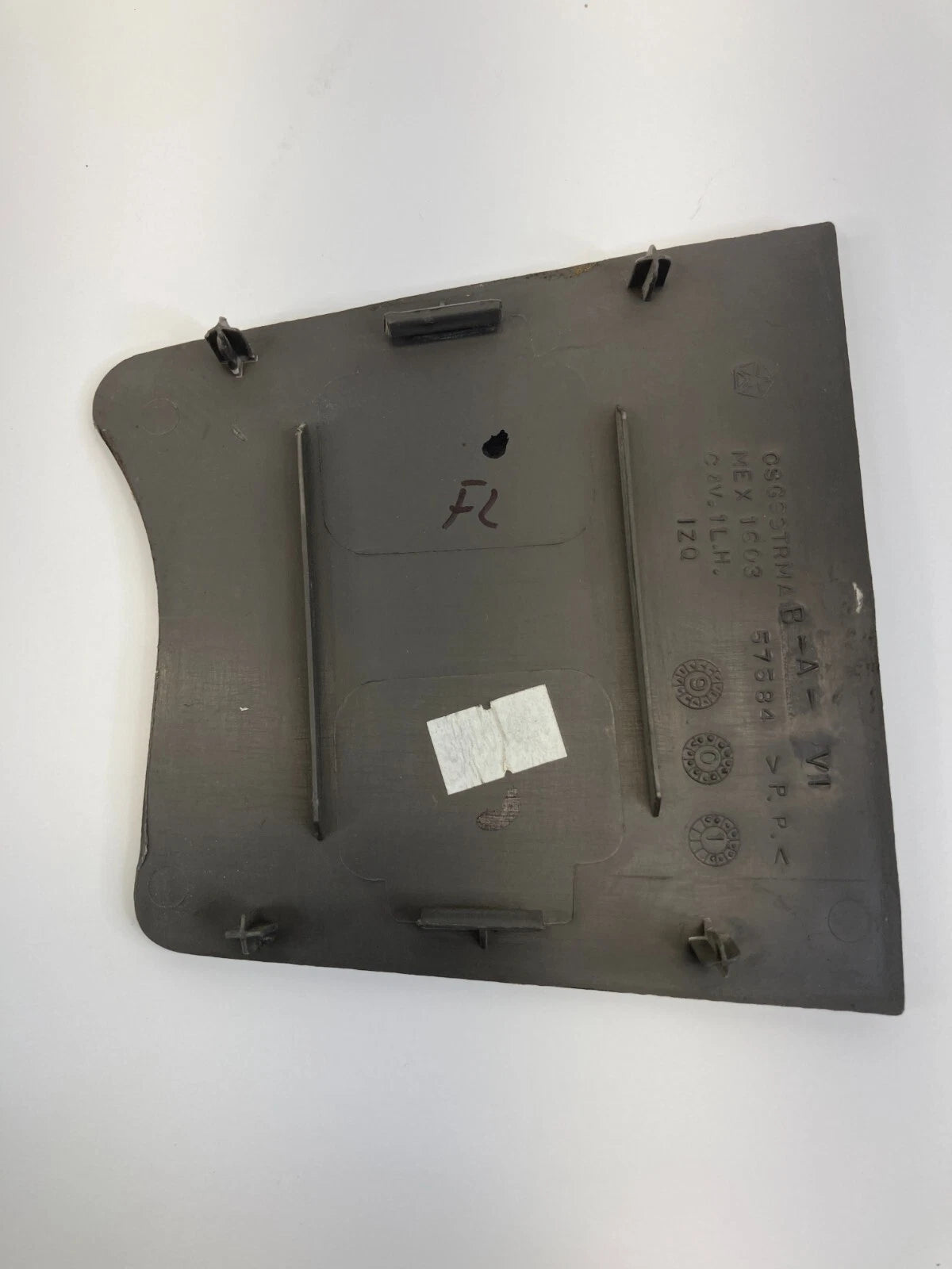01-05 CHRYSLER PT CRUISER FRONT LEFT SIDE LOWER B PILLAR COVER TRIM 0SG99TRMAB