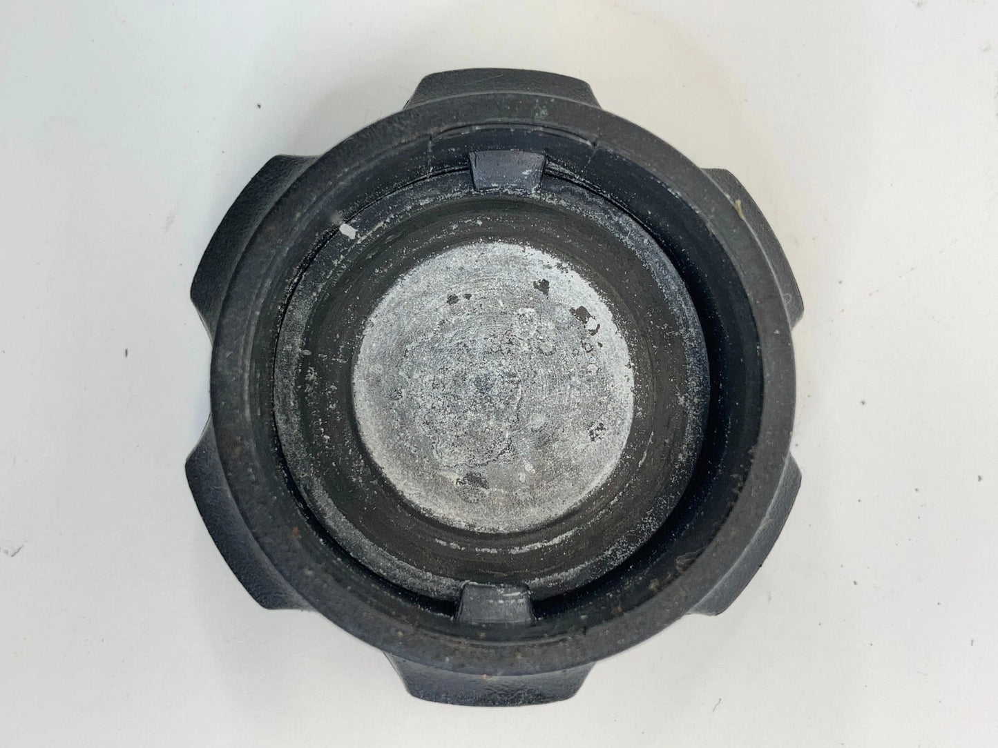 06-11 HYUNDAI ACCENT 1.6L RADIATOR ENGINE COOLANT RESERVOIR CAP TANK COVER OEM