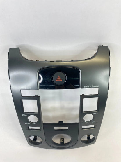 2010-2013 KIA FORTE RADIO DASH BEZEL TRIM CLIMATE CONTROL SURROUND COVER