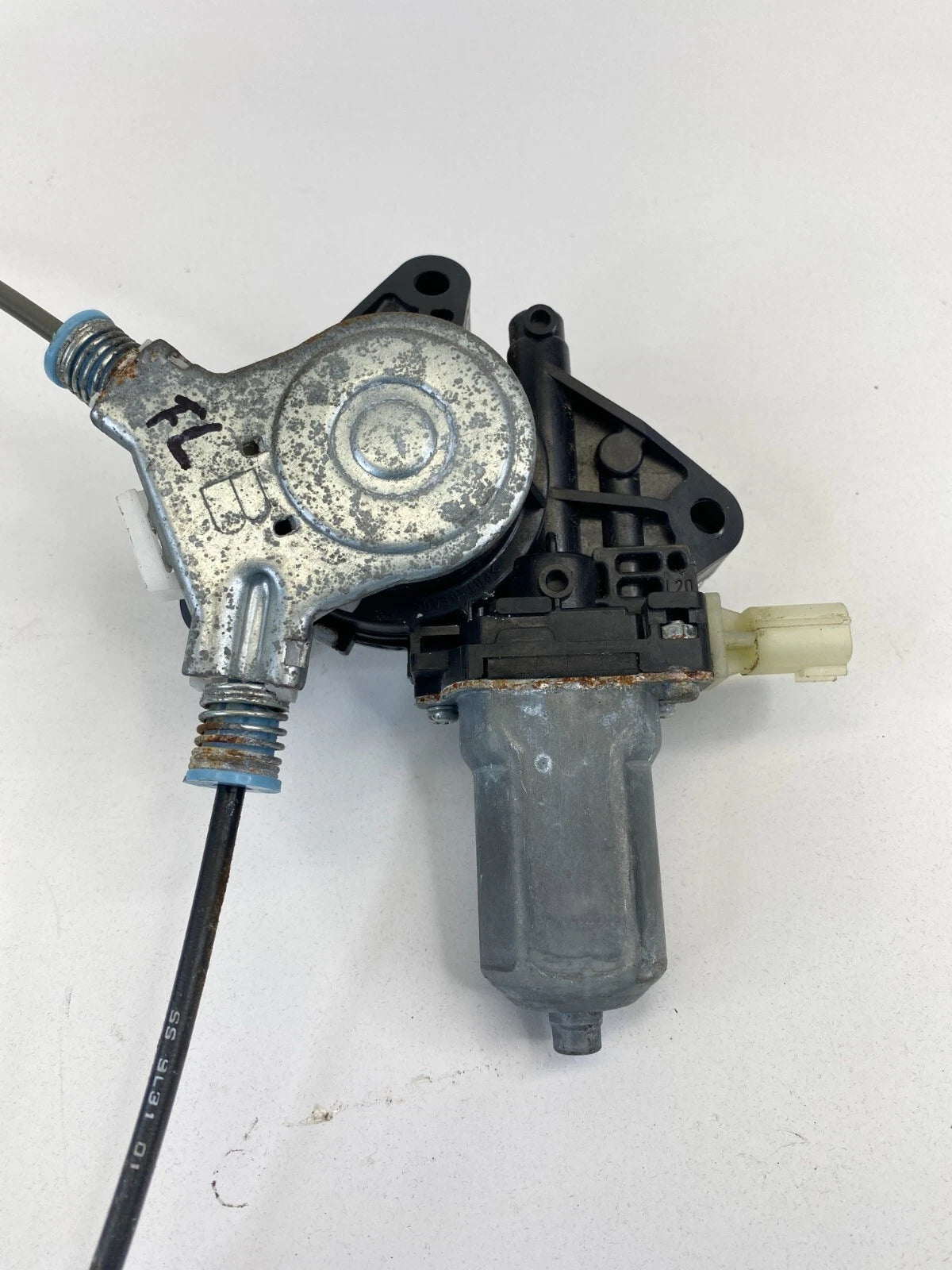 2008-2011 MERCURY MARINER FRONT LEFT DRIVER SIDE DOOR WINDOW REGULATOR W/ MOTOR