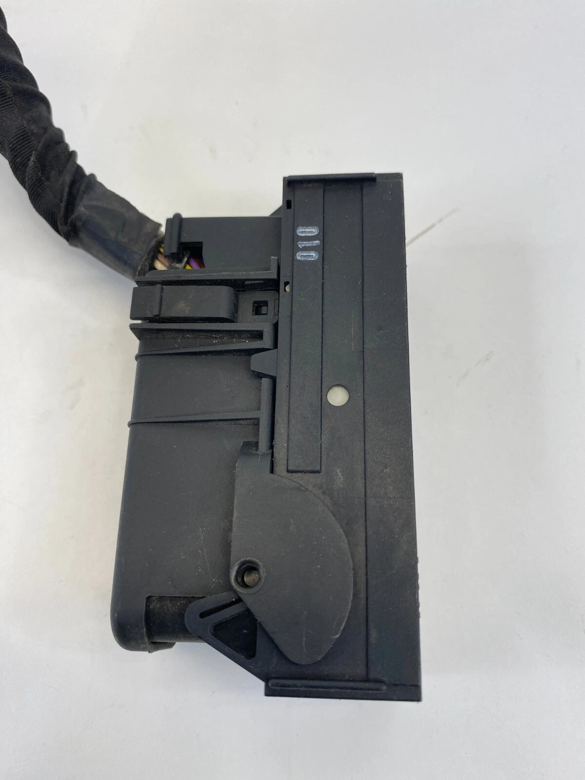 2008 08 VOLVO XC70 ABS ANTI LOCK BRAKE PUMP CONNECTOR PLUG OEM