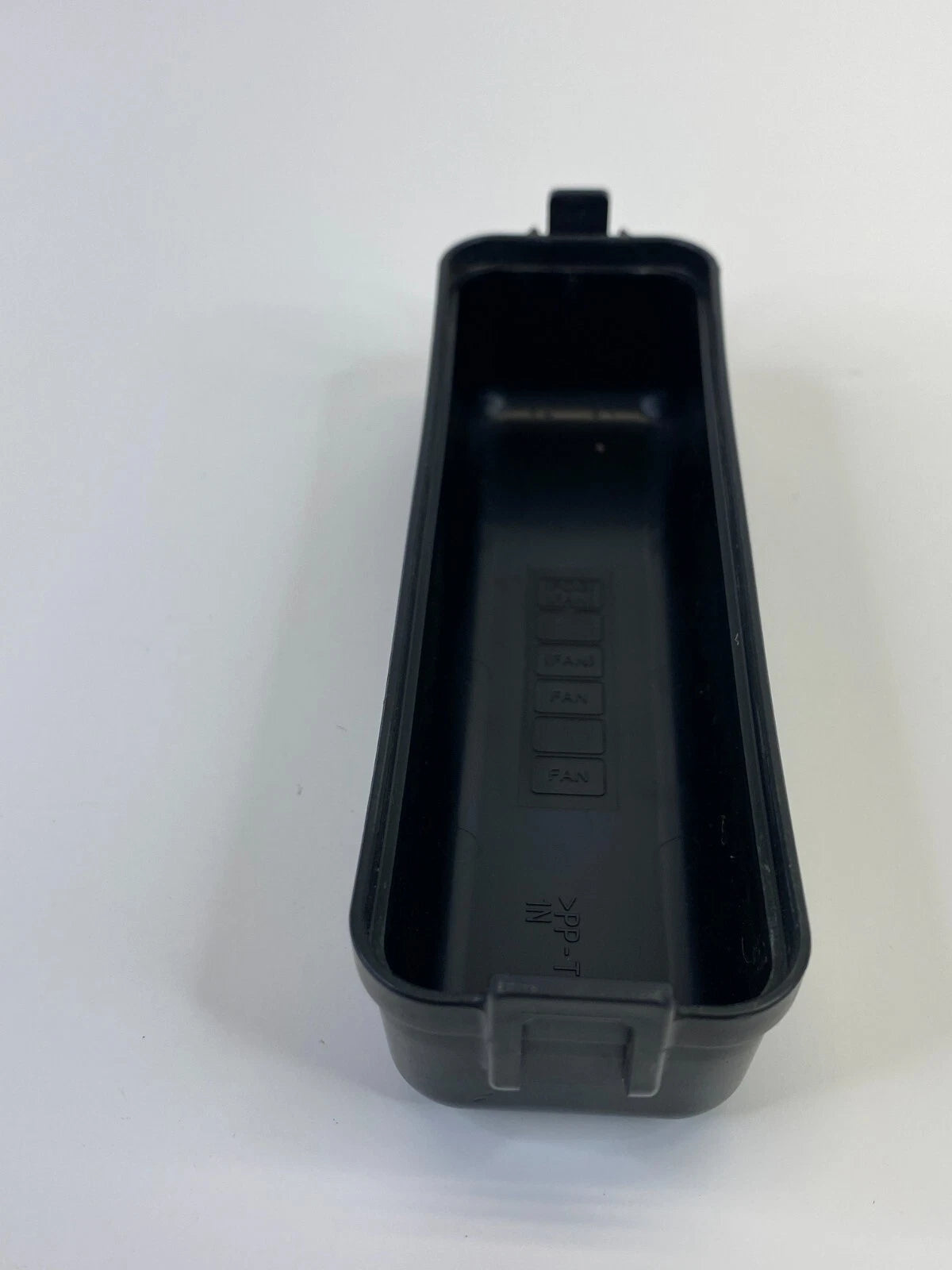 2000-2006 MAZDA MPV 2.5L A/T RELAY FUSE BOX UNIT JUNCTION BLOCK COVER CAP OEM