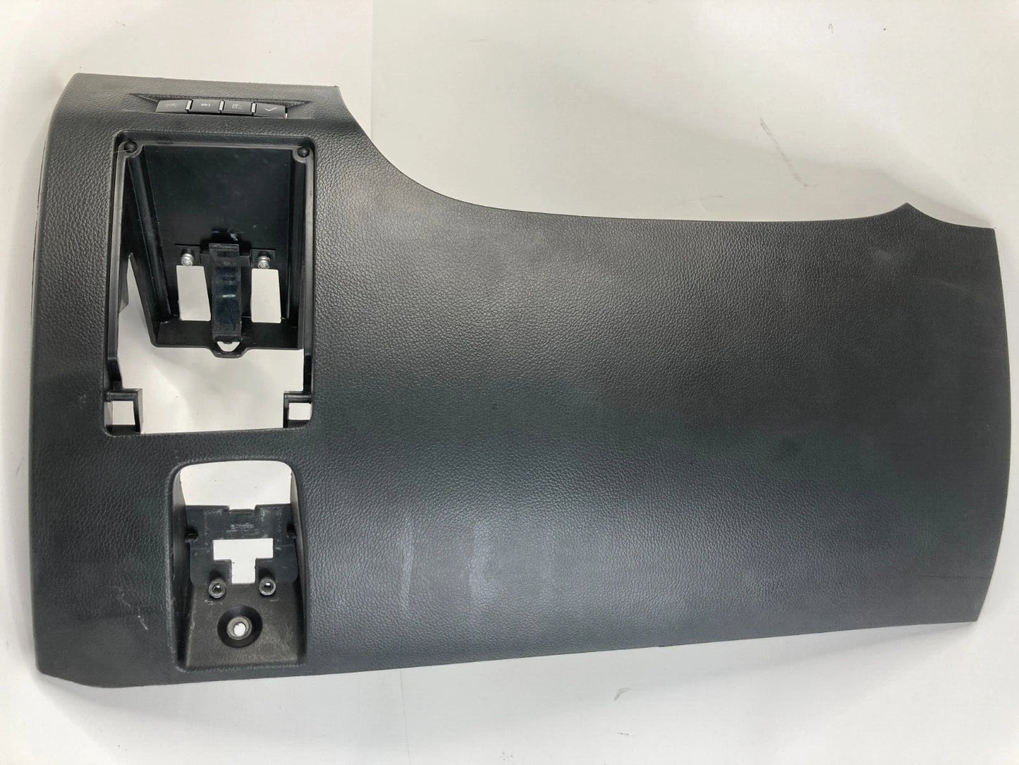 12-15 CHEVROLET CAPTIVA SPORT FRONT DASH LOWER STEERING COLUMN FILLER 25925607