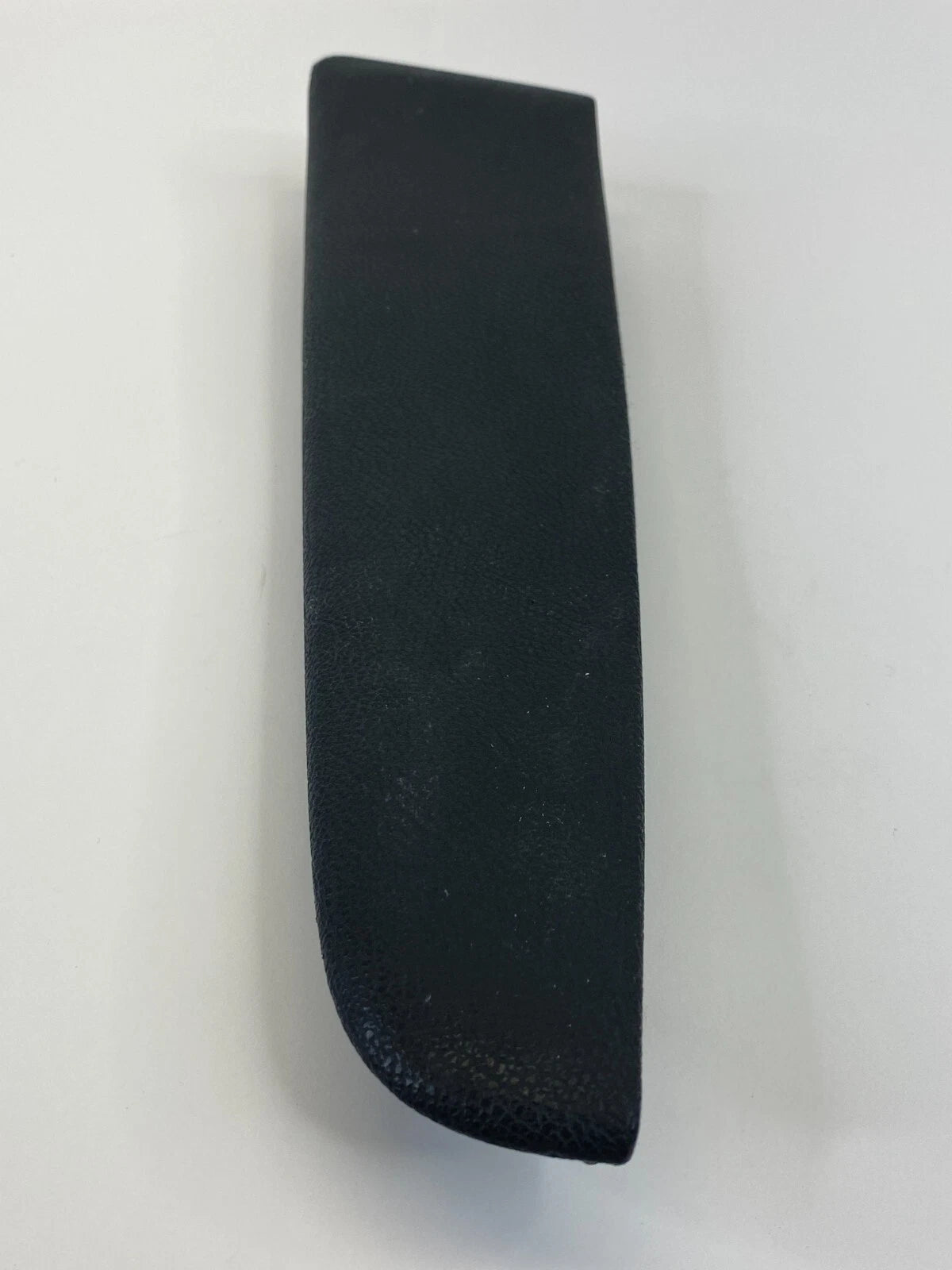 2011-2016 HYUNDAI ELANTRA FRONT RIGHT SIDE DOOR ARMREST ARM REST 82720-3X000 OEM